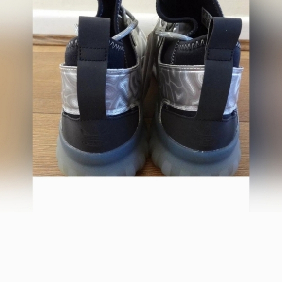 Adidas Men's Silver and Black Sneakers - Picture 5 of 14